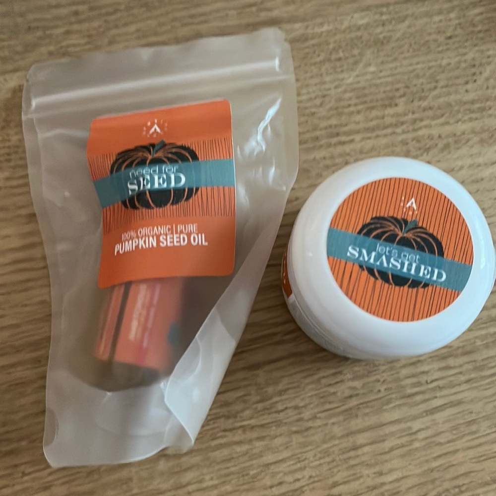 Let’s Get Smashed Face Mask and Oil Set